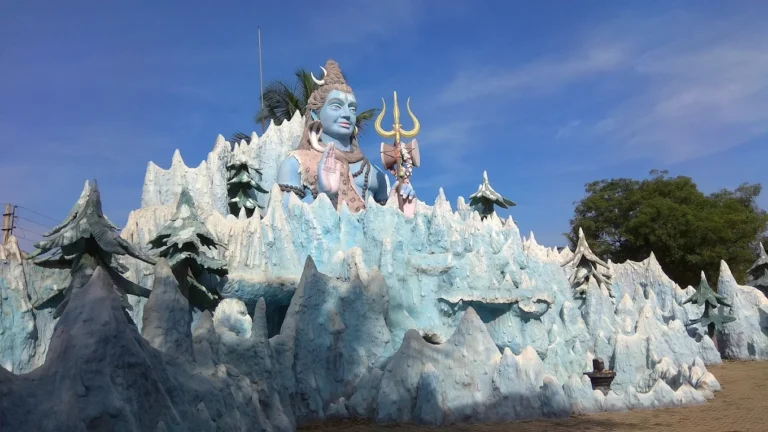 NS Infocity Lord Shiva Statue1